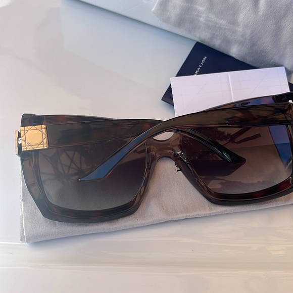 DIOR SUNGLASSES - Picture 7 of 12
